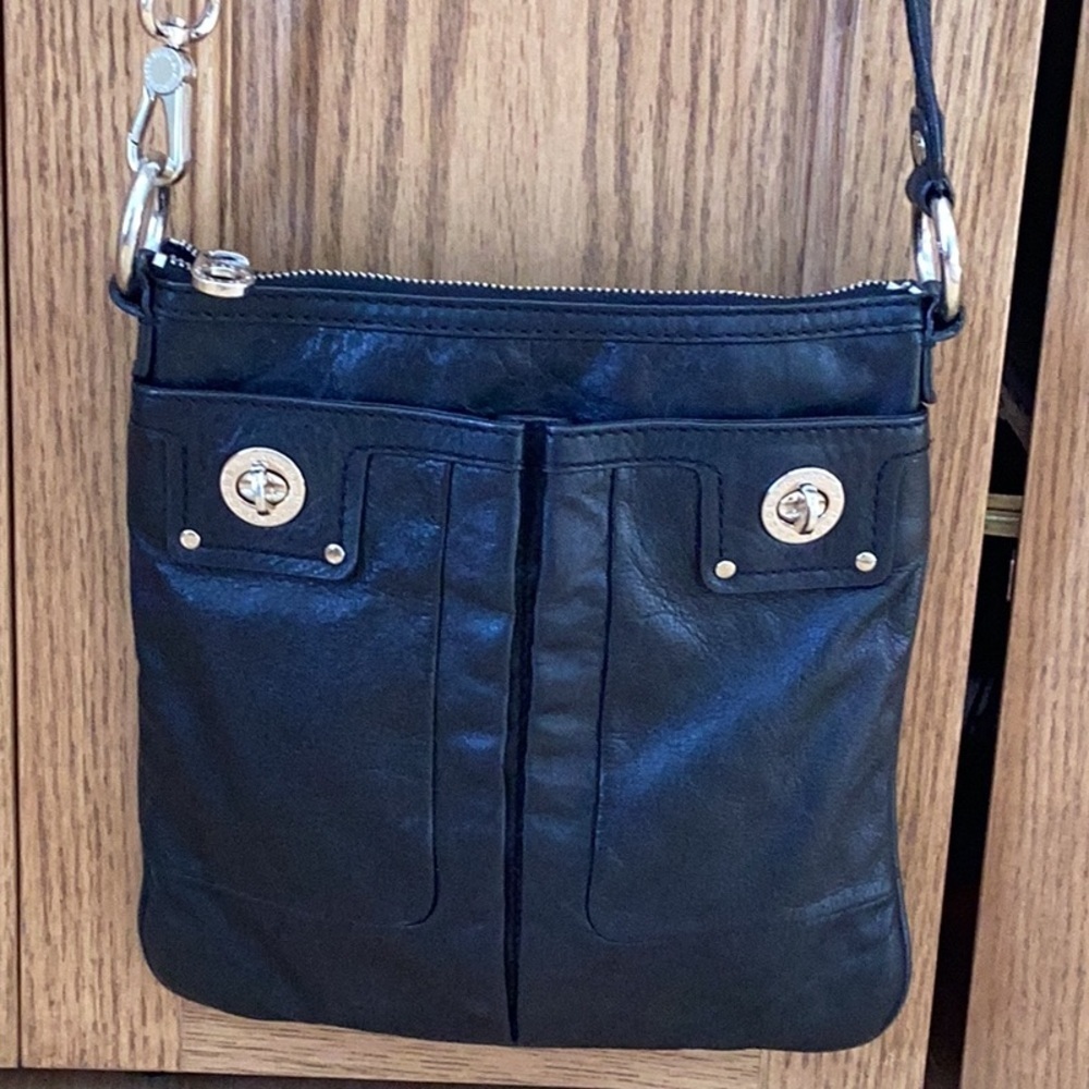 Marc by Marc Jacobs Black Totally Turnlock Percy soft pebble leather crossbody